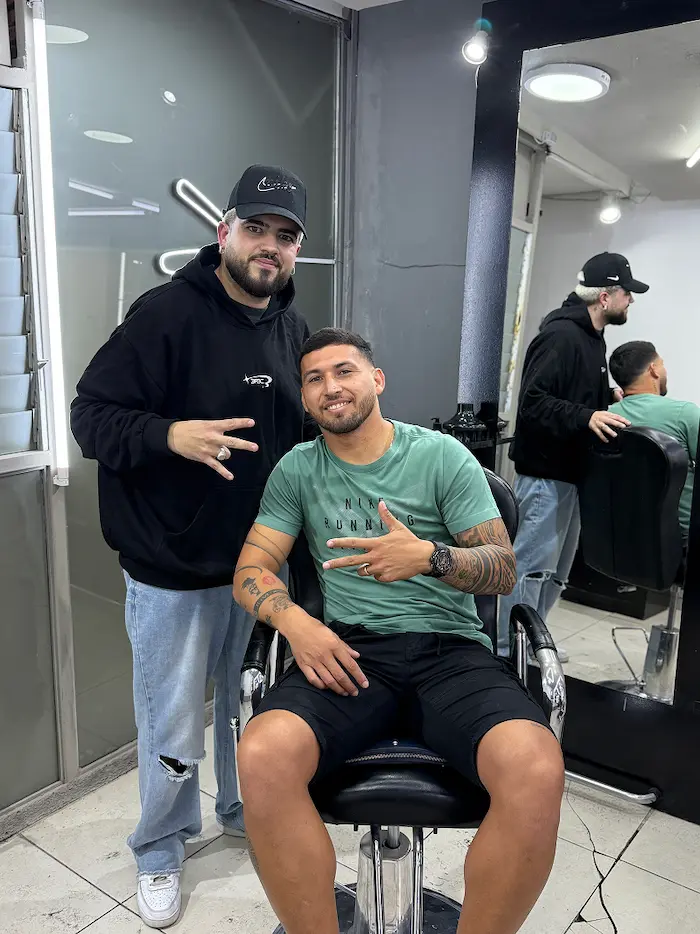 Juan Escobar, Jugador de Fútbol — Grandes Talentos Barbería Mendoza